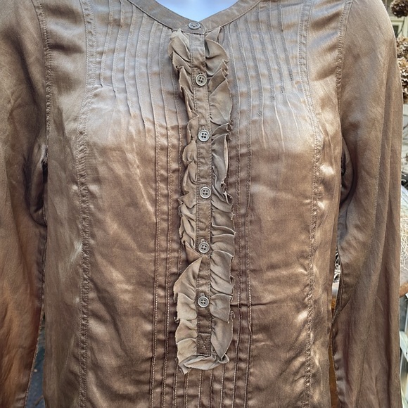 🎉HP🎉✨NWT Eddie Bauer Women’s Longsleeved 💥Silk💥blouse YEAR-ROUND GO-TO - Picture 3 of 11